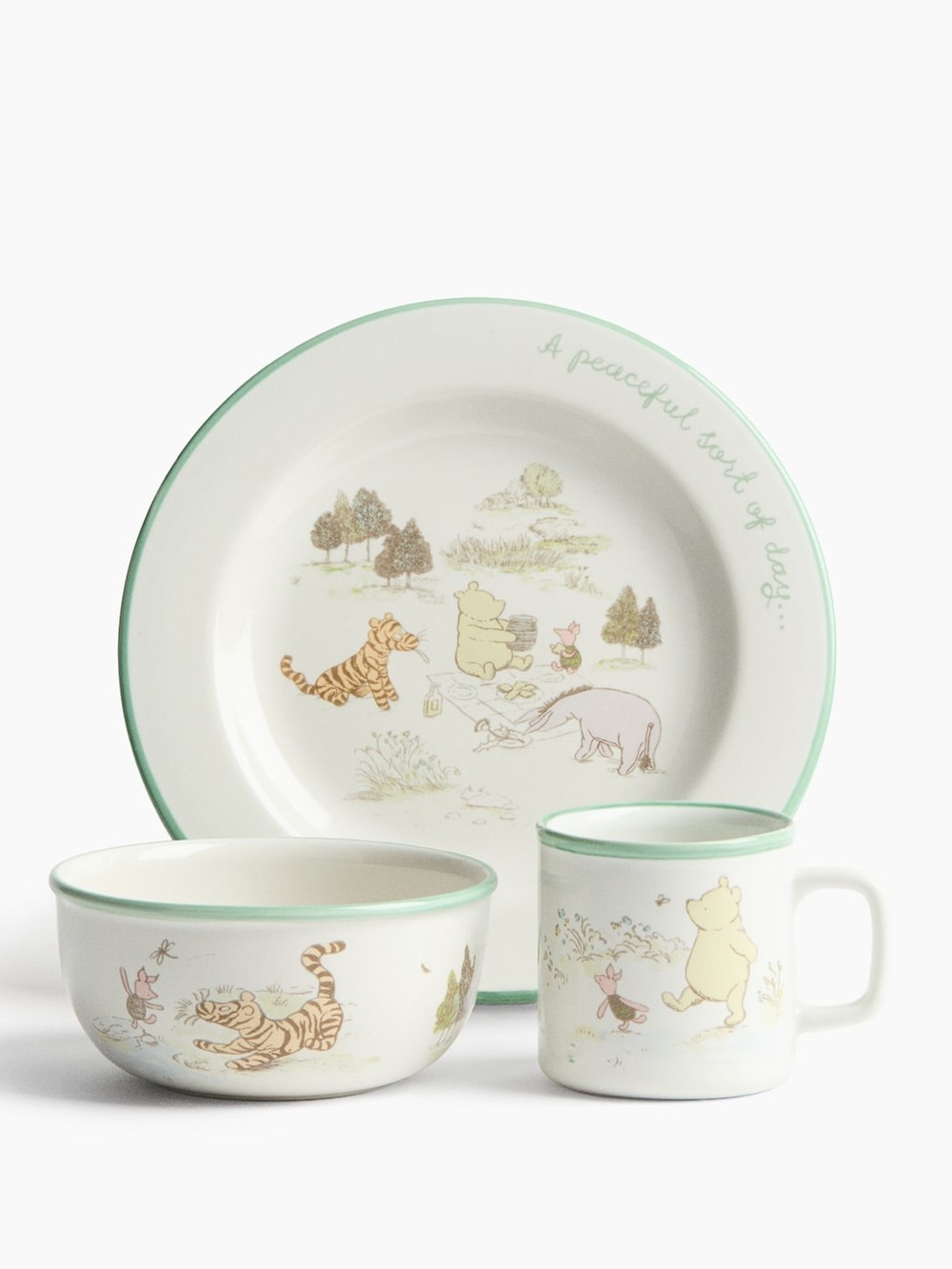 Winnie the Pooh 3-PIECE CHILDREN'S STONEWARE TABLEWARE SET